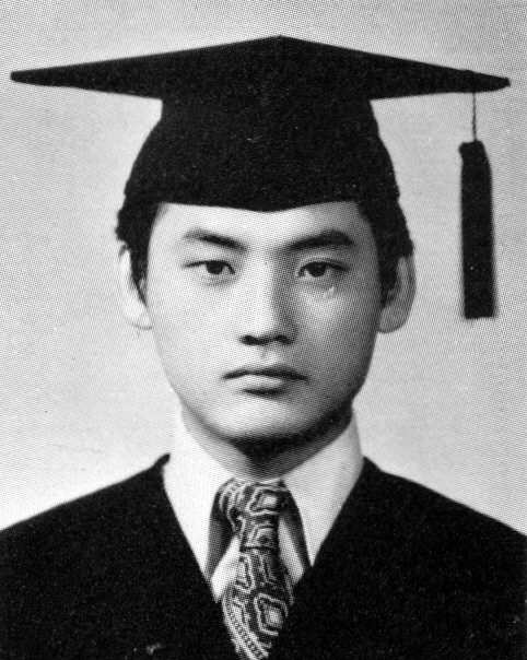 유인촌 문광부 장관 내정자의 졸업 사진