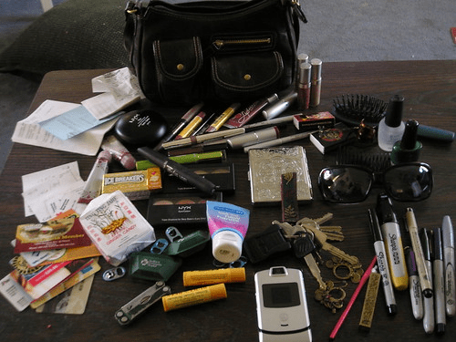 당신의 가방 속엔 무엇이 들어있나요?