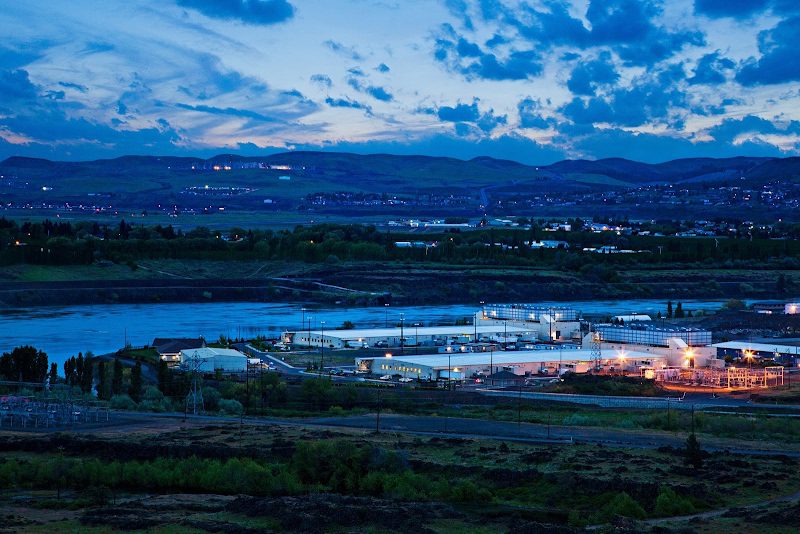 Google data center in The Dalles, Oregon.